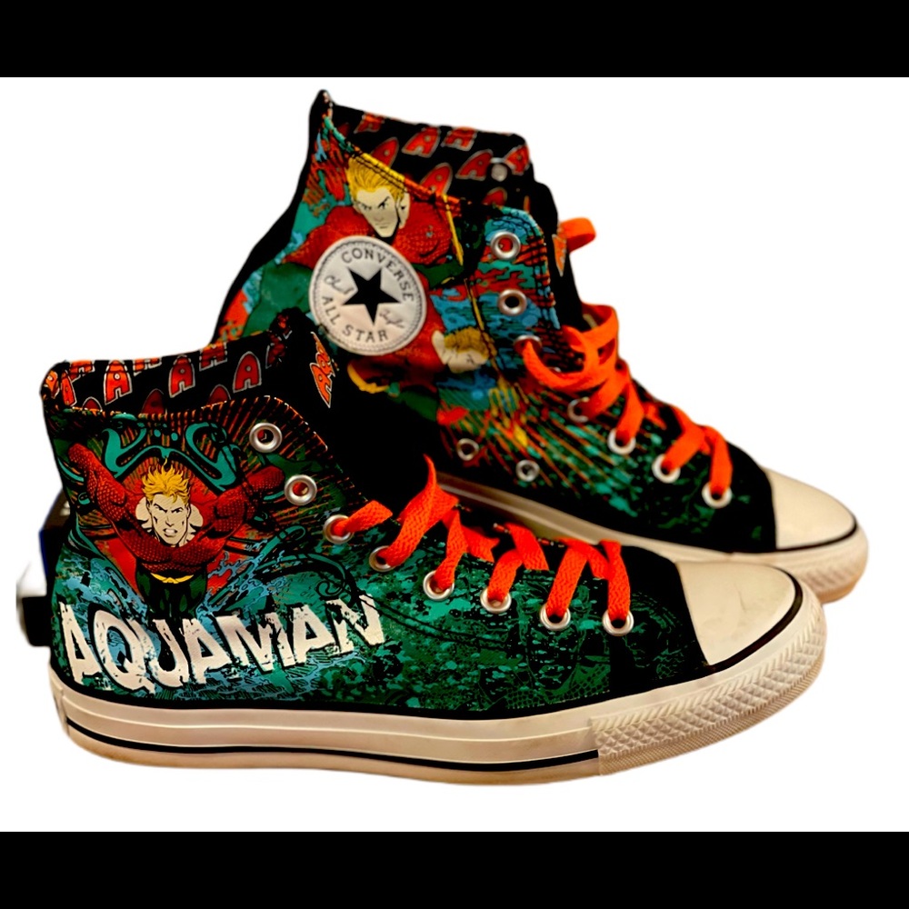 Aquaman Converse